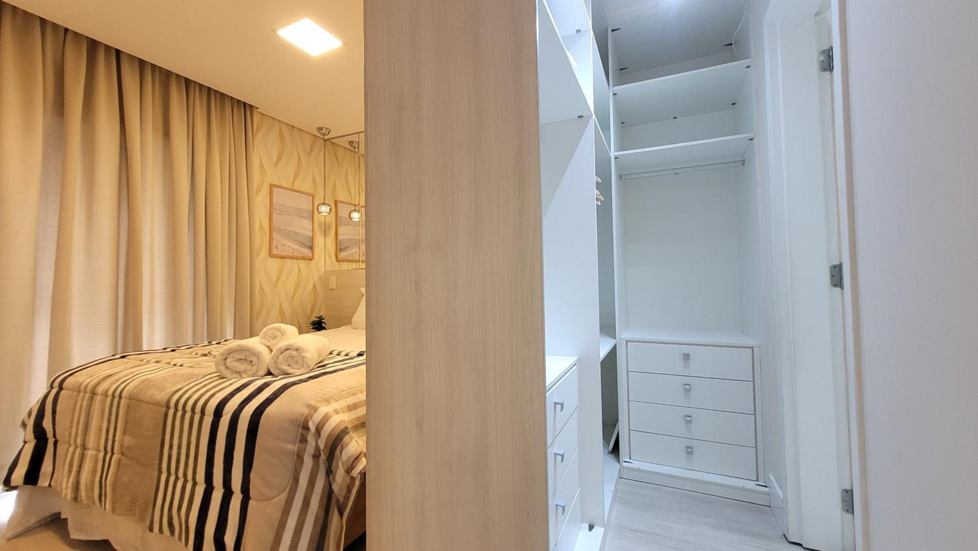 Book Maralta 111 - Ponta Da 2 Dorm *